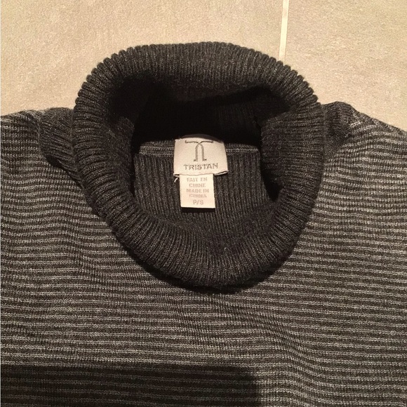 Tristan - short sleeves stripped turtleneck - Picture 6 of 6